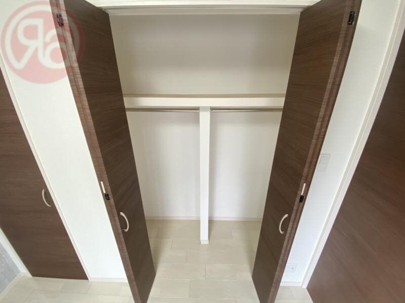 物件内観写真20　(収納豊富です)