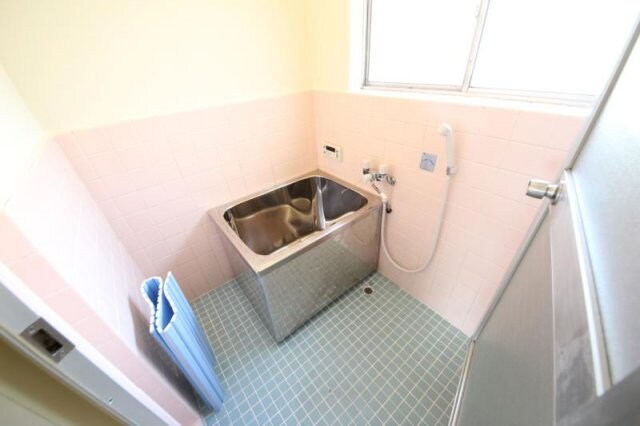 物件内観写真6　(ゆったり過ごせるお風呂です)