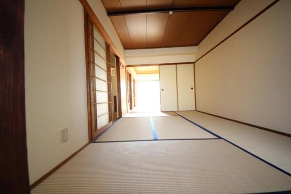 居室（その他）(子供のお昼寝に使えるお部屋です)