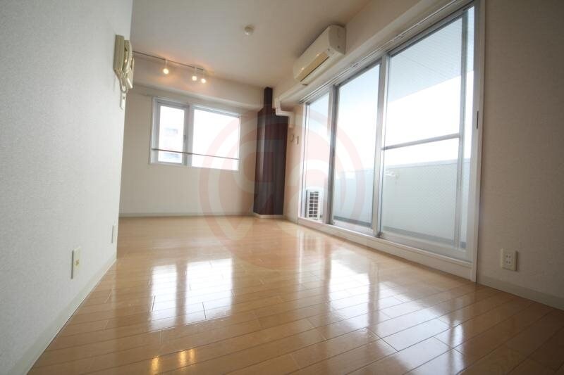 物件内観写真25　(コンパクトで使いやすい洋室です)