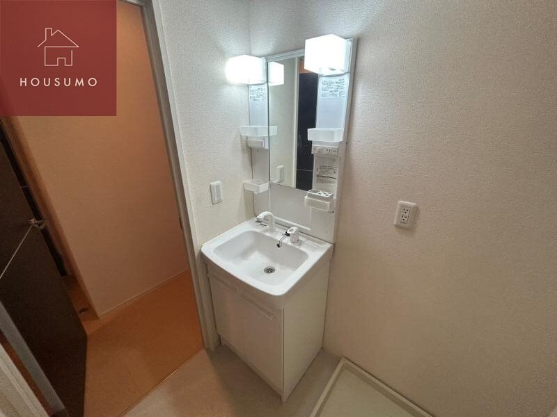 物件内観写真19　(使いやすい洗面所です)