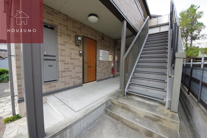 物件外観写真3　(ロビーです)