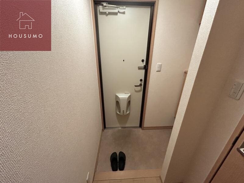 物件内観写真10　(玄関です)