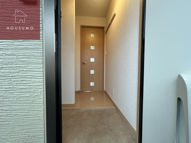 物件内観写真22　(収納もある玄関です)