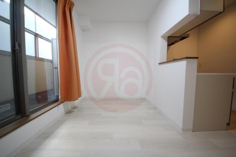 物件内観写真7　(使いやすい居間です)