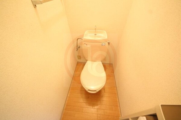 トイレ(清潔感のあるトイレです)