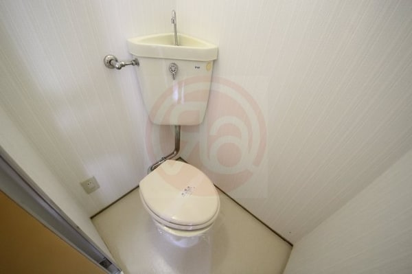 トイレ(ゆったりとした空間のトイレです)