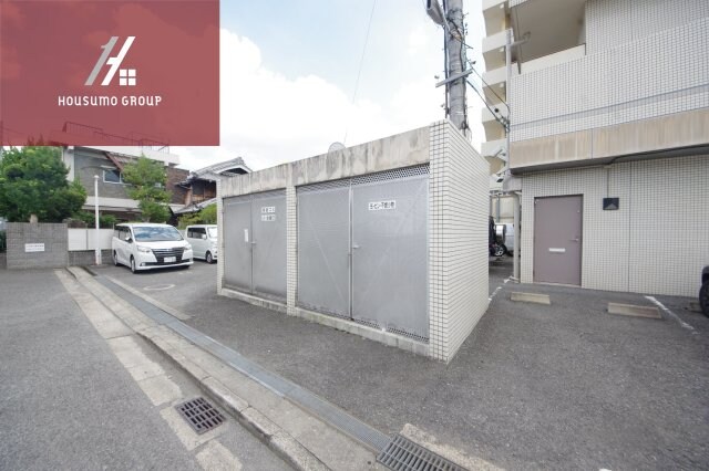 物件内観写真19　(こまごまとしたものを収納できそうですね)