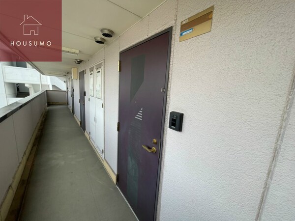 玄関(ゆったりとした玄関です)