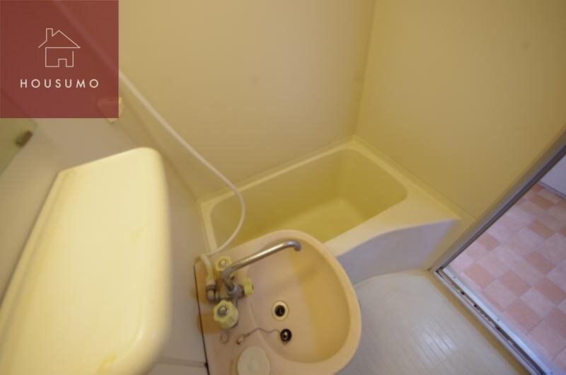 物件内観写真23　(落ち着いた空間のお風呂です)