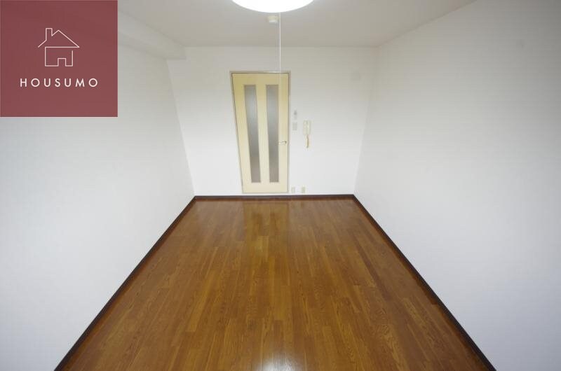 物件内観写真29　(ゆったりした洋室です)