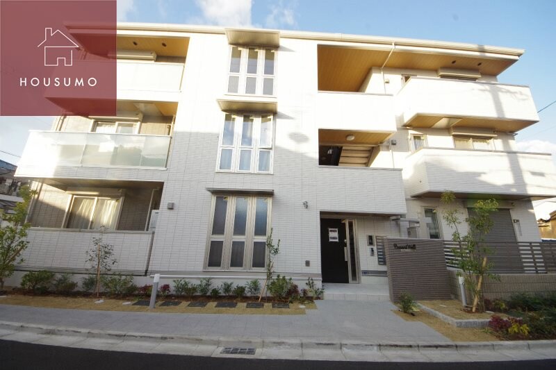 物件外観写真2　(外観もきれいです)