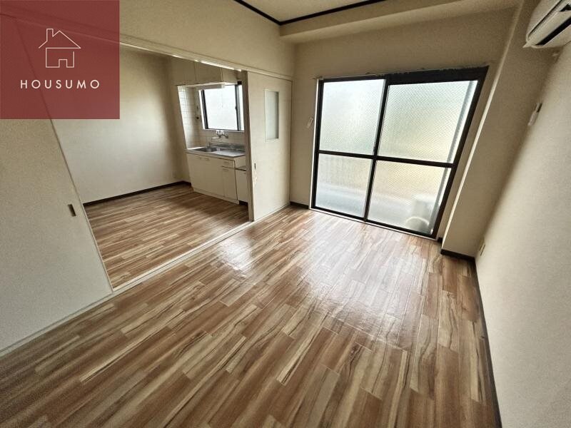 物件内観写真27　(リビングです)