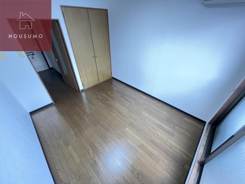 物件内観写真25　(明るい洋室です)