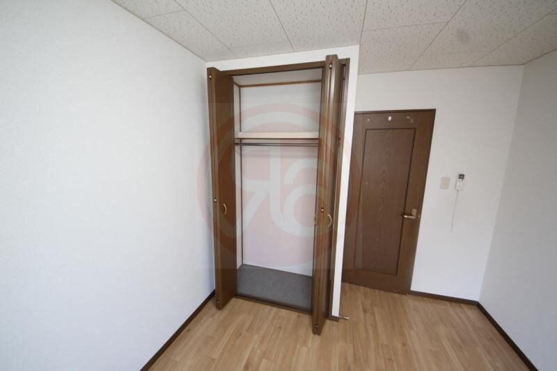 物件内観写真14　(こまごまとしたものを収納できそうですね)