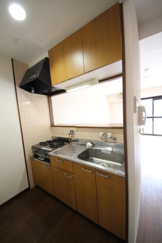 物件内観写真6　(お料理しやすいキッチンです)