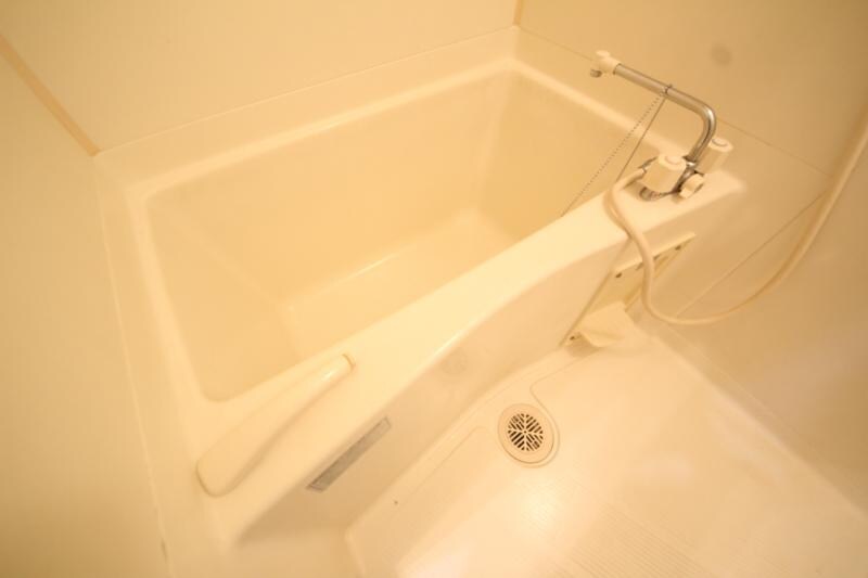 物件内観写真26　(日々の暮らしに欠かせないお風呂です)