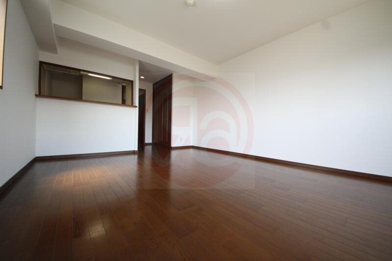 物件内観写真6　(使いやすいリビングです)