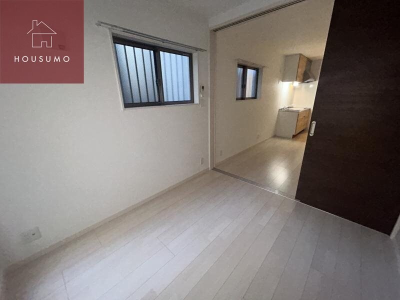 物件内観写真28　(使い勝手のいい洋室です)