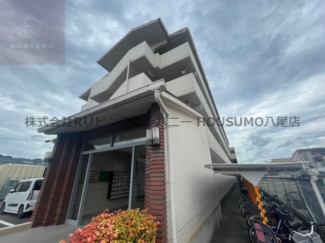 物件外観写真1　(物件の外観です)