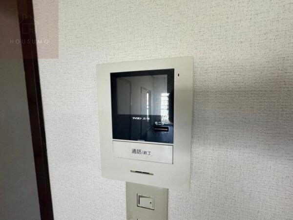 物件内観写真11　(インターホンです)