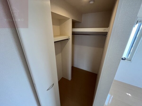 収納(便利な収納スペースです)