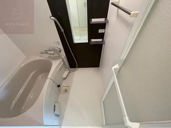 物件内観写真6　(日々の暮らしに欠かせないお風呂です)