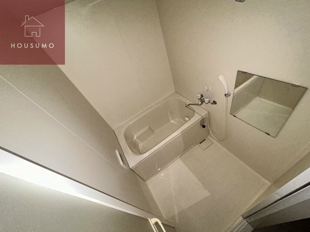 物件内観写真7　(きれいなお風呂です)