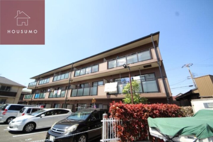 物件外観写真4　(物件の外観です)