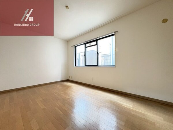 洋室(コンパクトで使いやすい洋室です)