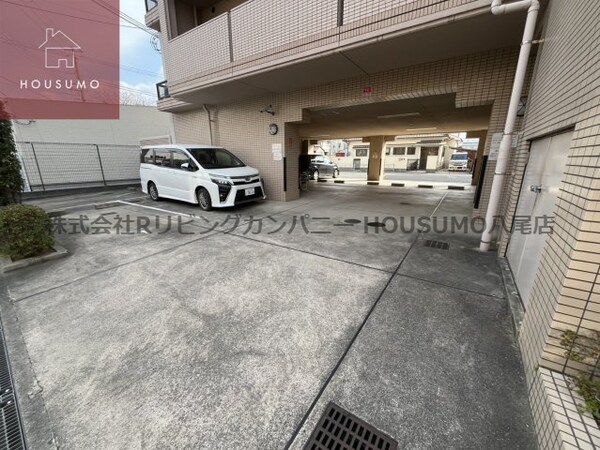 駐車場(駐車場完備です)