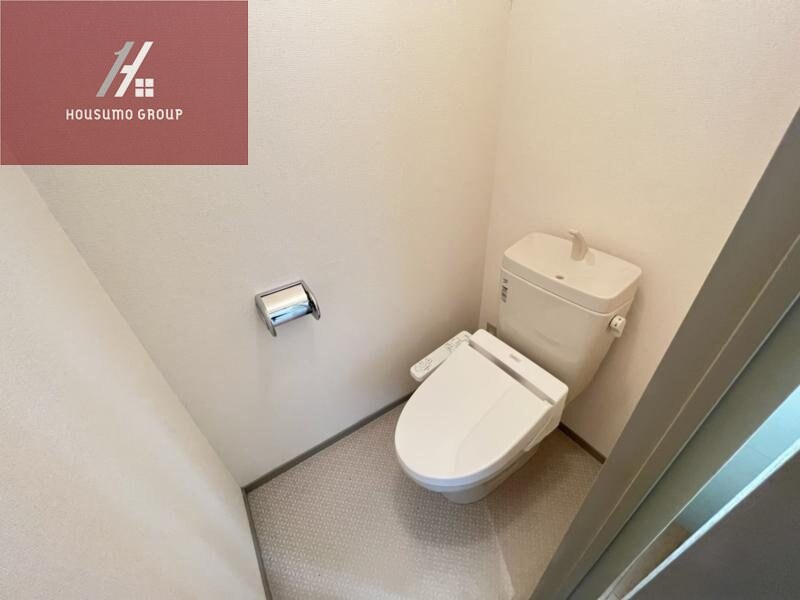 物件内観写真10　(シンプルで使いやすいトイレです)