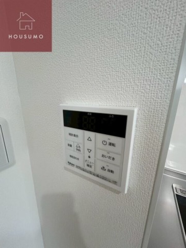 建物設備(独立洗面台、小物を置くことができて便利です)