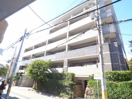 エスリード雲雀ヶ丘花屋敷外観写真