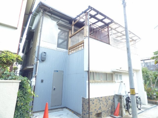 高松町テラスの物件外観写真