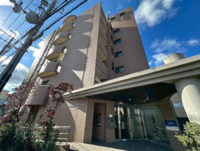 ラフィーネ南豊中の物件外観写真