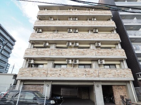 MAISON elbloc外観写真