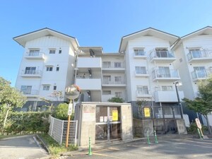 コンフォールかぶと台17号棟外観写真