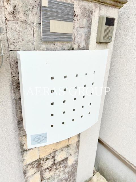 美しが丘西3丁目貸家