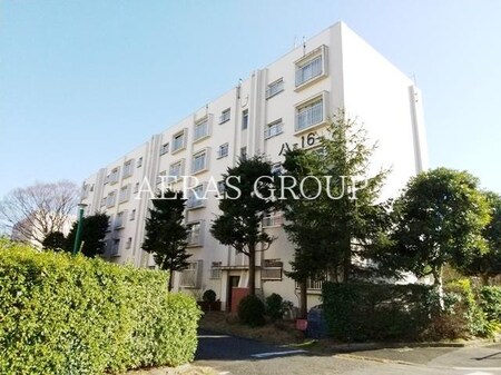 多摩川住宅ハ-16号棟外観写真
