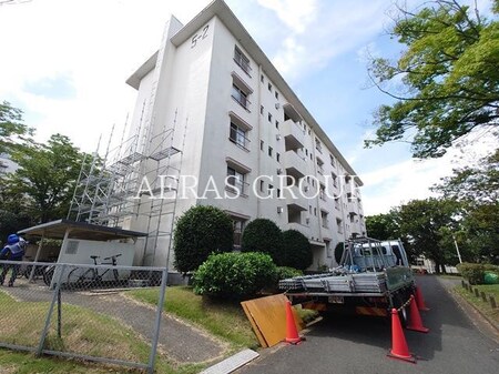 西三田団地5街区2号棟外観写真