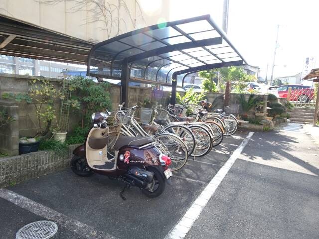 物件内観写真29　(駐輪場)