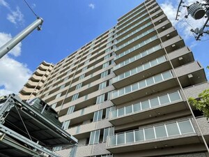 サーパス柳が崎湖畔公園外観写真