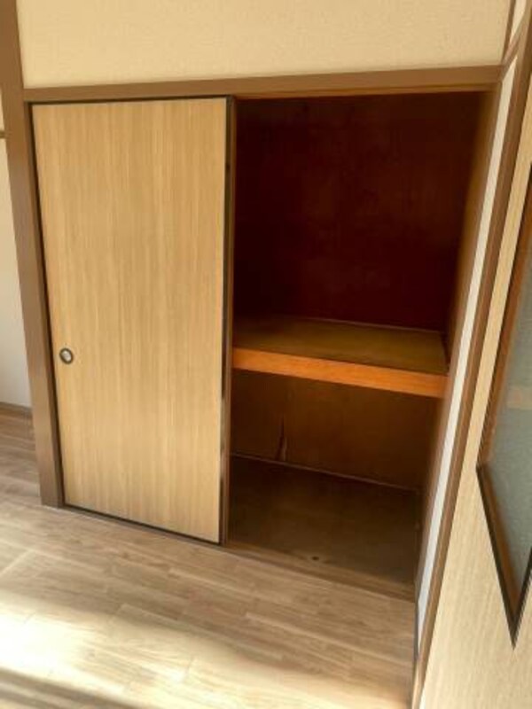 収納(押入)
