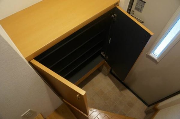 玄関(シューズBOX)