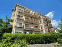 湖西線 唐崎駅 4階建 築57年の外観写真