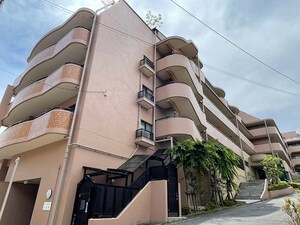 ライオンズマンション北大津外観写真
