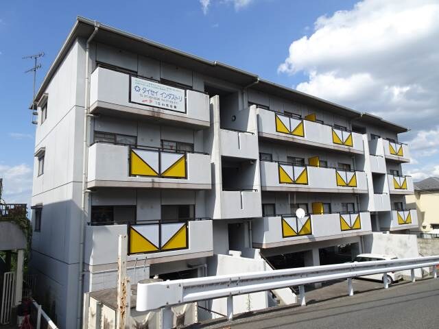 エステイト国分の物件外観写真