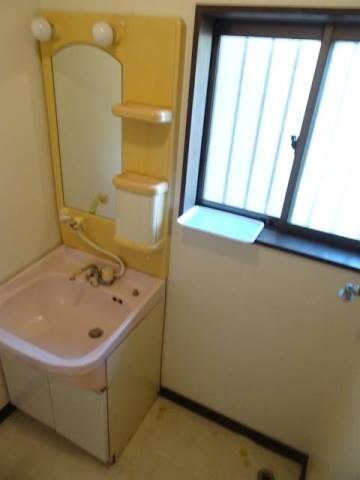 物件内観写真16　(シャンプードレッサー)