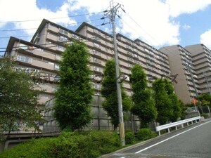 グリーンタウン香里ケ丘C棟外観写真